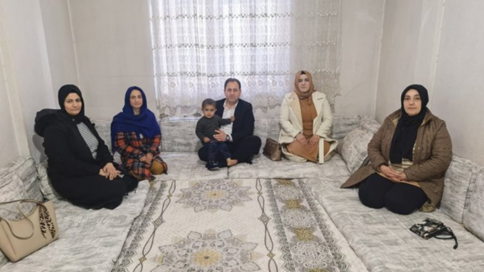 AK Parti Hilvan Teşkilatı Sahada: Ramazan’ın Bereketi Hanelere Taşınıyor