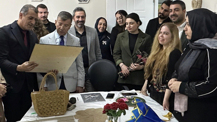 AK Parti Şanlıurfa Heyetinden Karaköprü’de Anlamlı Ziyaret: "Güçlü Aile, Güçlü Toplum!"